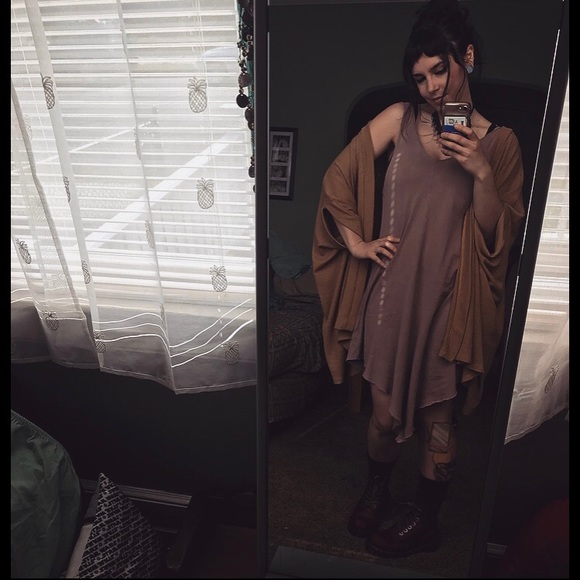 Meet your Posher, Buggz - Picture 2 of 2